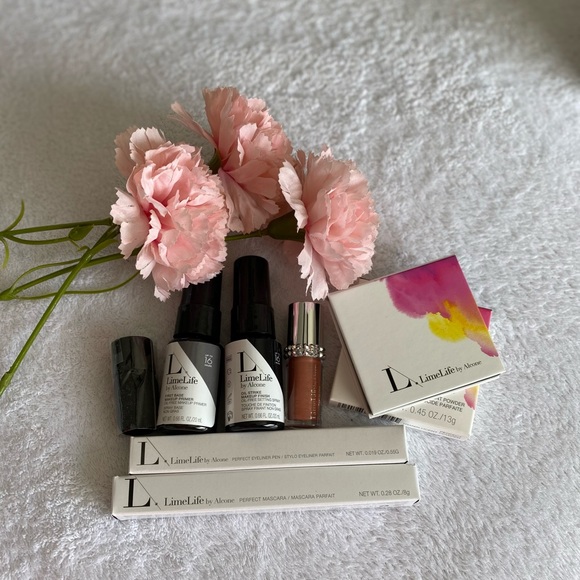 LimeLife by Alcone Mini Starter Collection - Picture 2 of 2